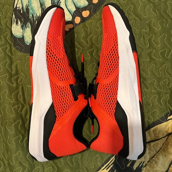 Project Rock Under Armour Shoes 11 - Picture 3 of 6